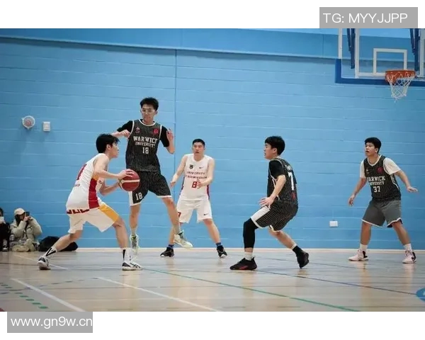 武汉篮球队区域防守分析:优劣势及改进方向探讨 武汉篮球队区域防守分析:优劣势及改进方向探讨